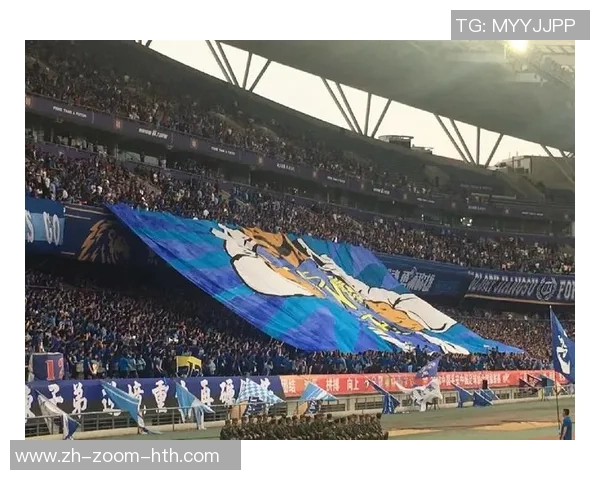 足球的狂欢盛宴点燃激情四溢的赛场让我们一起见证梦想与荣耀的交汇 足球的狂欢盛宴点燃激情四溢的赛场让我们一起见证梦想与荣耀的交汇