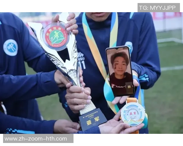 陶丹丹足球之路:从青涩少女到绿茵场上的璀璨明星 陶丹丹足球之路:从青涩少女到绿茵场上的璀璨明星